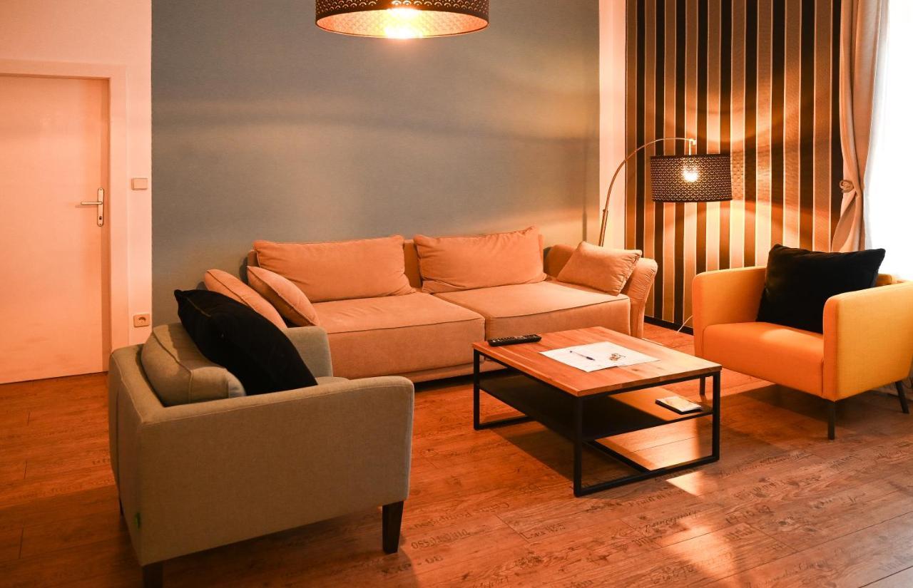 Highlight Apartment Hofburg Wina Bagian luar foto