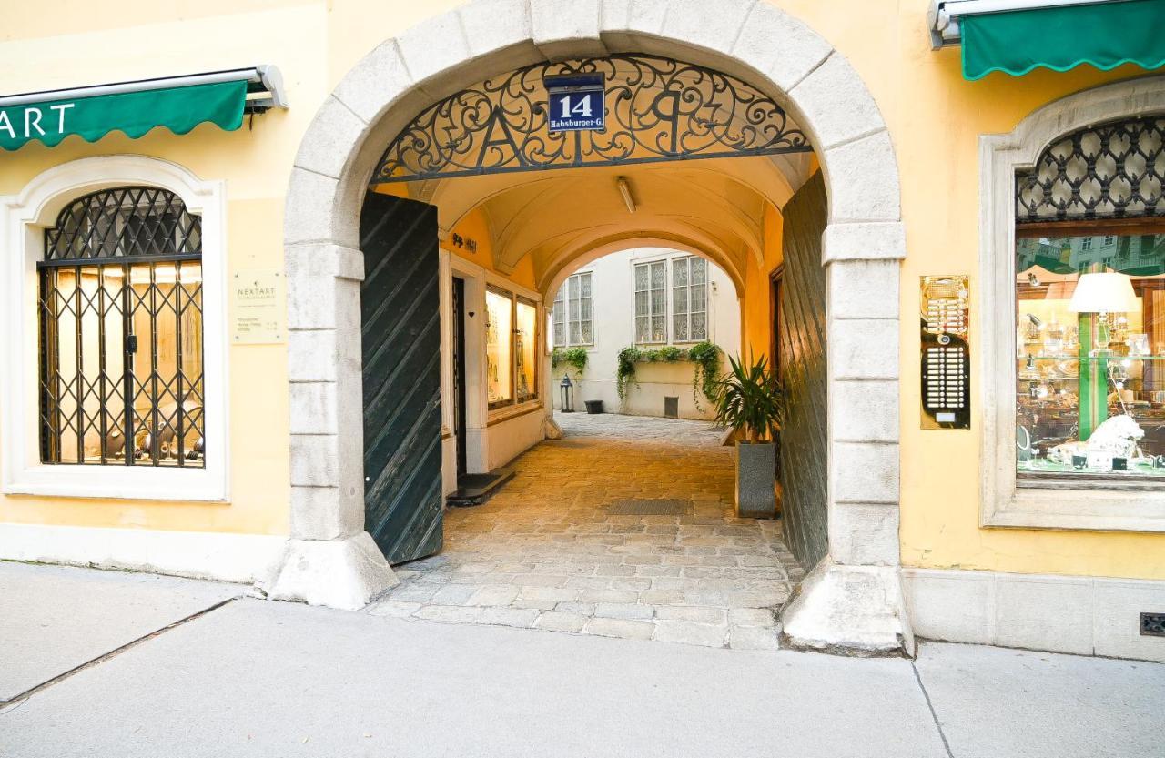 Highlight Apartment Hofburg Wina Bagian luar foto